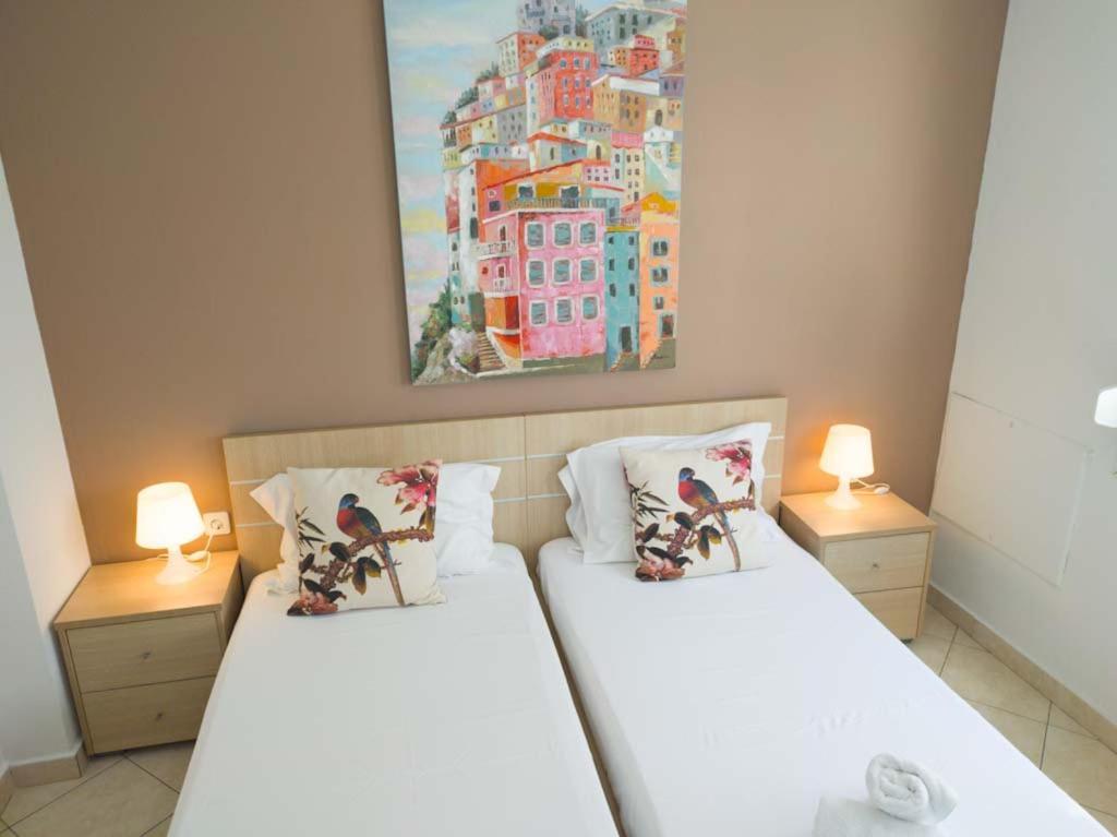 Seagull Apartments Néa Péramos Dış mekan fotoğraf