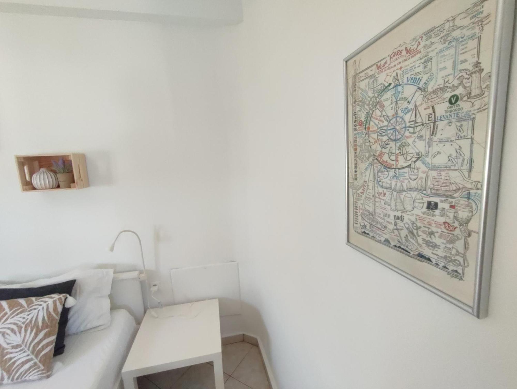 Seagull Apartments Néa Péramos Dış mekan fotoğraf